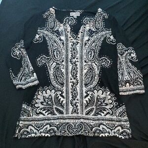 Black & White Paisley Tunic Top